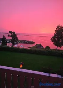Apartment with a view of the fjord - Image 5