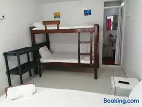 Inn Skyline Hostel - Image 5