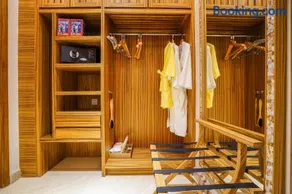 Regal Palace Resort & Spa - Image 2