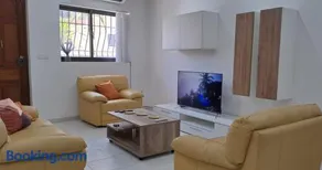 Apartamento vacacional totalmente equipado con terraza - Image 3