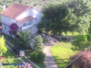 Comfortable Apartment Near The Sea - Image 2