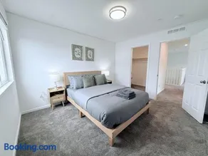 10445 Luxury 5B 3B Near Casino AC n Prking GreatNeighbors - Image 3