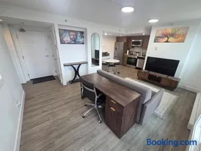 Entire Apartment, Centrally Located! - Image 1