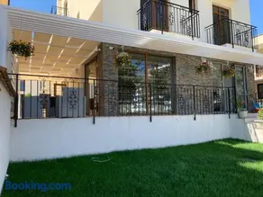 Neo Saturn Residence - Image 4