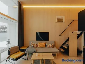 Oceanview Mini-House - Stunning Views - Image 4