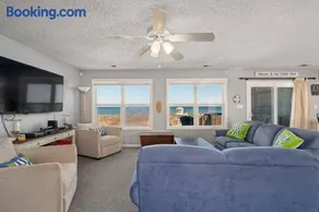 OBX 4BR Oceanfront Cottage - Image 1
