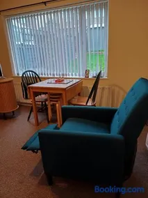 The Orange room - Image 2
