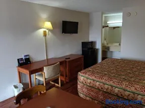 Economy Inn Express - Image 5