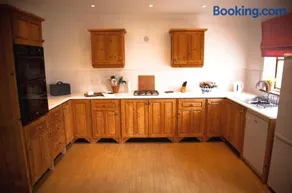 Beaufort House - Image 4