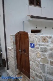 Holiday Villa in Omiš - Image 5