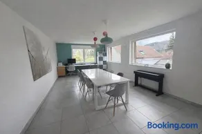 Maison familiale,avec piscine et jacuzzi - Image 3