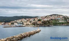 Aura of the Aegean Sea View House in Oinousses - Image 2
