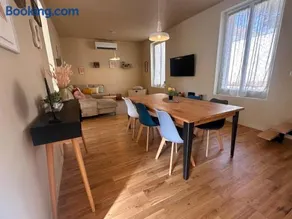 Maison familiale climatisée, avec jardin - Image 1