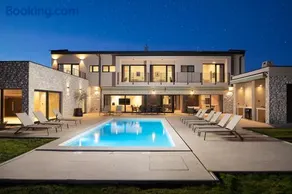 Olive Yard Villas - Image 2