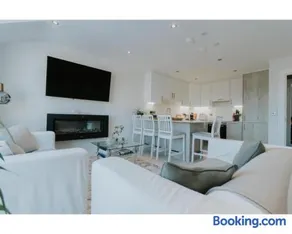 Central Ballycastle Beach Residence - Image 4