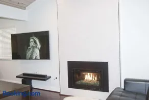 Silicon Valley Stays Casa Uno - Image 3