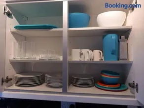 Beautiful and Cosy 3 beds home for 6 guests near Doncaster Racecourse - Image 3