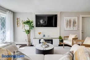 Luxury Midterm Rental for Families, Medical and Corporate Professionals Cincy - Image 2