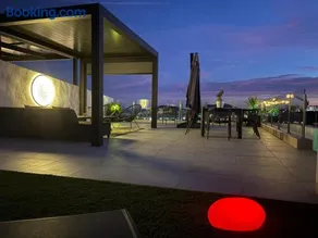 Precioso y luminoso apartamento en Benidorm - Image 2