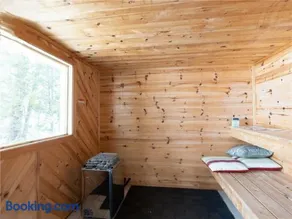 Cozy Escape, Kawarthas Cottage With Sauna - Image 3