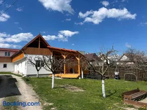 Krausz Chocolate Guesthouse - Image 1