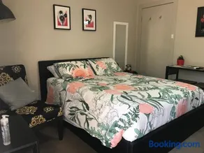 L'École Private Studio-Apartment by My Lodgingfy - Image 2