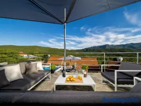 Villa Vito - with heated pool, whirlpool, gym - Image 3
