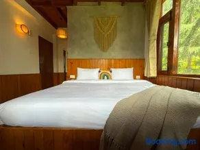 Tora House - Image 4