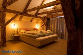 Bed & Breakfast - K2 Brunnen Haus - Image 5