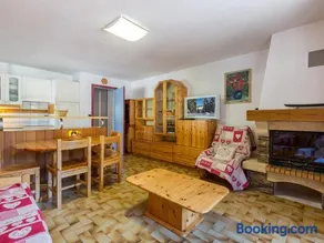 Appartement cosy, proche pistes et centre, 3 pièces, 6 pers, cheminée, balcon, parking - Image 5