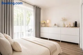ALURE RESIDENCES 1 & 24h self check-in, free parking in front of the apartment building, new building, terrace, cafe with breakfast in the apartment building, next to the aqua park - Image 3