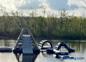 Slice of Heaven on the Otonabee WITH HOT TUB - Image 1