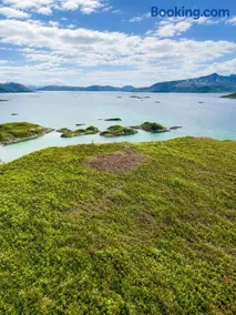 Quiet premium cabin by the sea - Sommarøy - Image 3