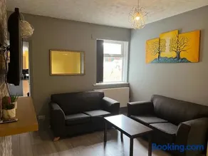 Nuns Moor fully equipped kitchen free parking Netflix - Image 2