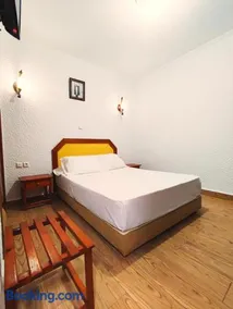 Hôtel National - Image 2