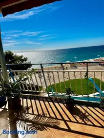 Apartamento Canet de Mar - Primera linea de Playa - Increibles vistas al Mar - Image 3