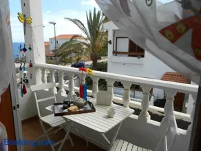 Cozy House in Candelaria, Sea View - Image 1