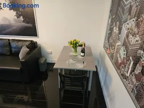 Cosy Oakbank Apartment close to Wishaw hospital - Image 5