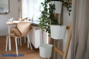 Boho Stil Wohnung mit Flussblick nahe Stadtzentrum - Image 1