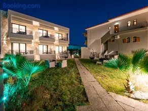 ANTONY's LUXURY APARTMENTS - Image 1