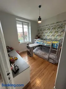 Maison de ville avec piscine, 9 personnes - Image 3