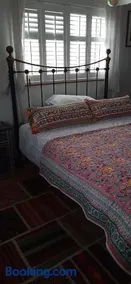 Quirky house in winchester - Image 3