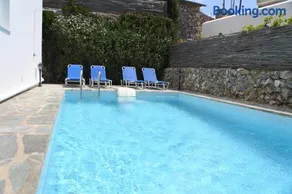 Thalassa Villa - Image 2