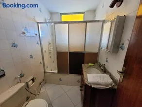 Apartamento 2 quartos 2 banheiros frente praia - Image 3