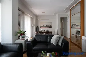 Oly modern apartment - Image 2