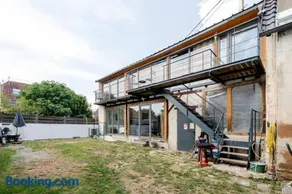 La Grange - Image 1