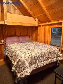 Fern Hill Retreat - Glamping Experience & Swimming Pond! - Image 3