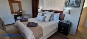Watershed Guest House - Image 2