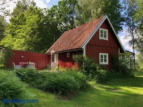 Forrest cottage by the lake - Image 4