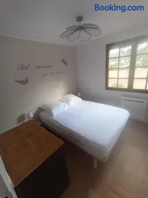 Le Chalet - Image 2